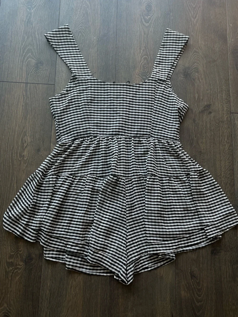 Lioness Gingham Romper - Picture 3 of 13